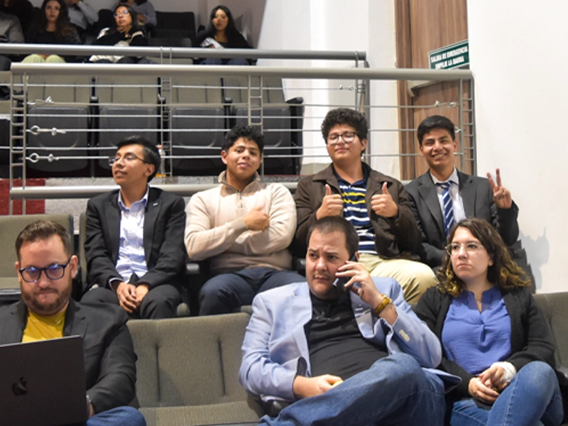 Participantes de HackAdton Puebla 2025